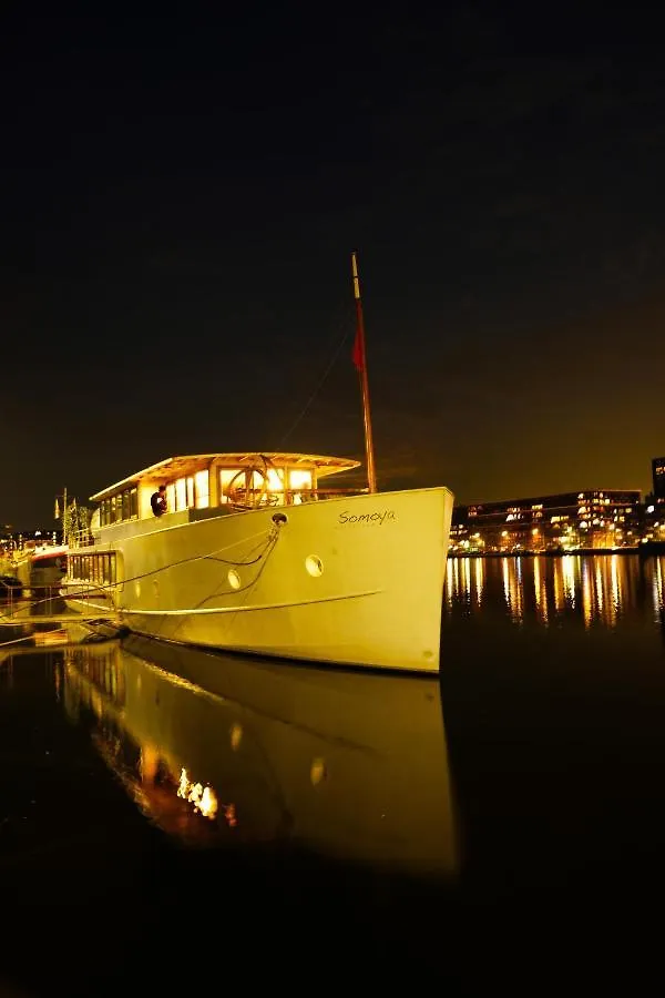 מלון אמסטרדם Stunning Boat With A View